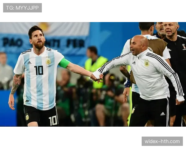 斯卡洛尼如何在更衣室锻造团队凝聚力与战斗精神引关注 斯卡洛尼如何在更衣室锻造团队凝聚力与战斗精神引关注