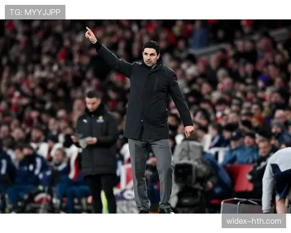 滕哈赫与阿尔特塔共推英超战术革新，引领足球界强势回暖