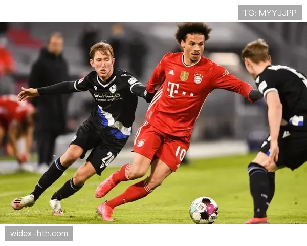 足球临场战术革新重塑赛场格局:深度解析其对比赛结果与球队表现的决定性影响